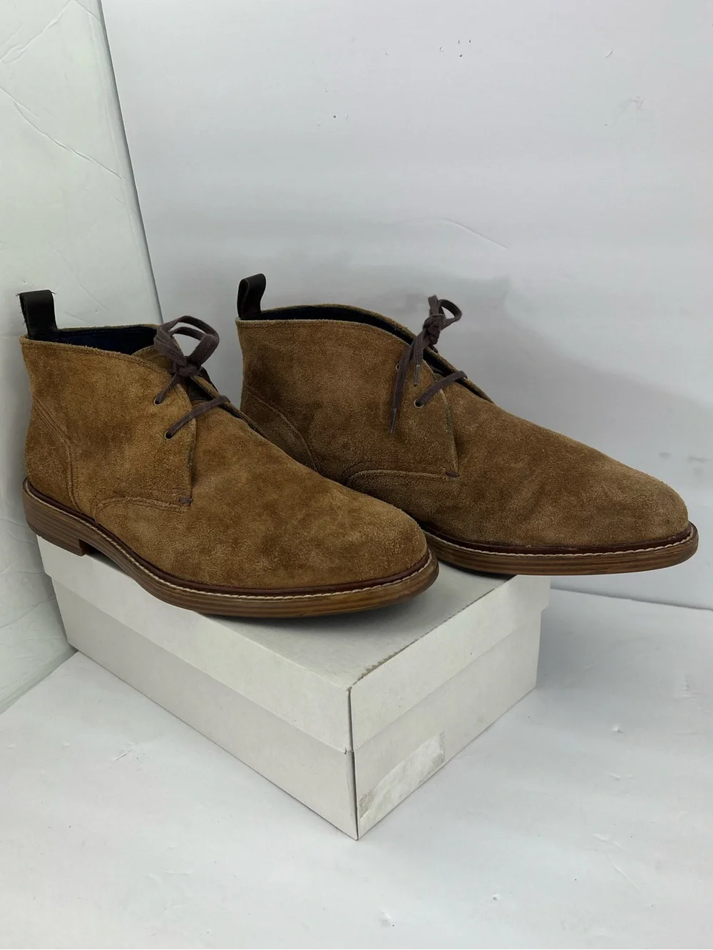 COLE HAAN ADAMS GRAND SUEDE CHUKKA BOOTS, CAMEL COLOR, SIZE 11M